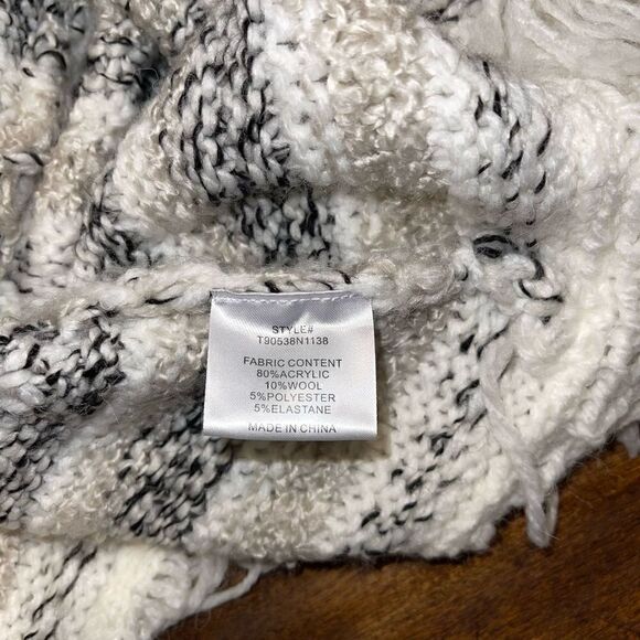 Lemon Tart Fringe Sweater   - Picture 4 of 4